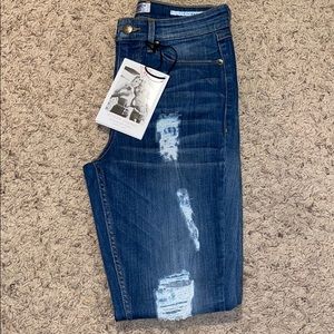 GUESS Jeans